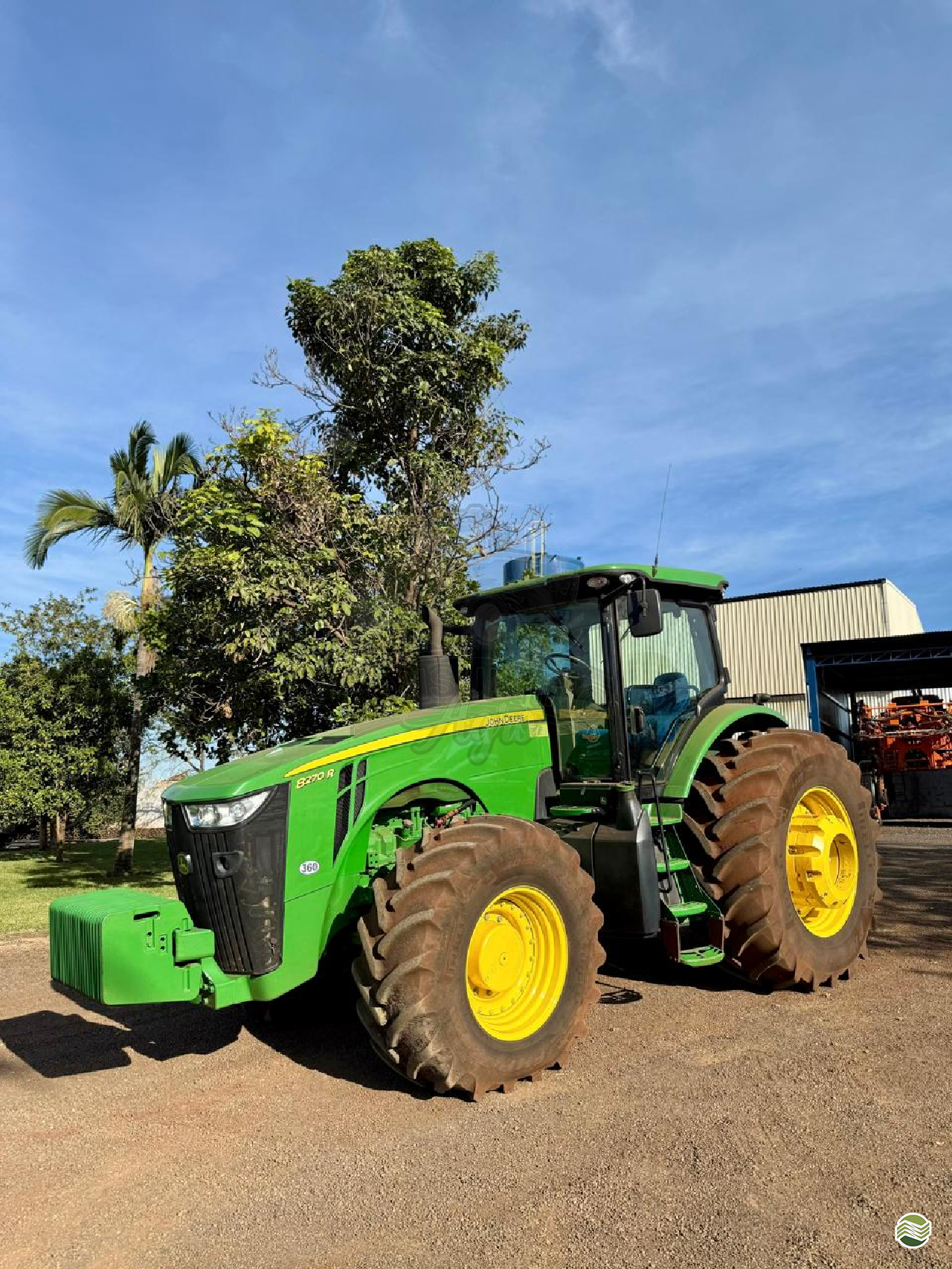 TRATOR JOHN DEERE JOHN DEERE 8270R Tração 4x4 Consulting Agro ITUVERAVA SÃO PAULO SP